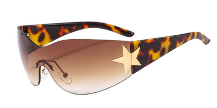 Women’s star sunglasses with tortoise-pattern frame and gradient amber lenses
