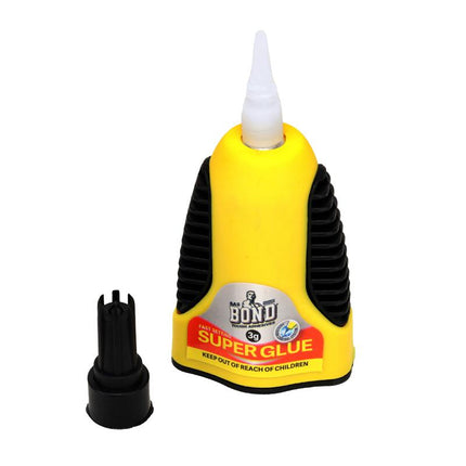 Yellow instant super glue bottle with white precision nozzle, 3g, clear-drying
